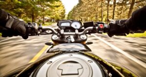 Minnesota Motorcycle Laws on Helmets, Insurance, Lane Splitting and More